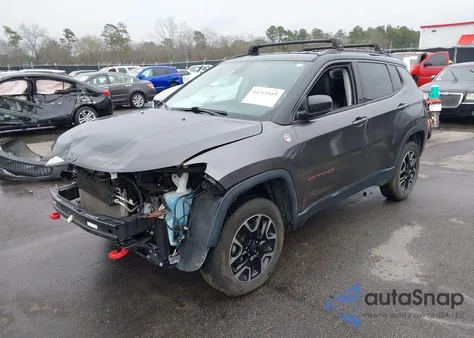 2020 Jeep Compass Trailhawk 4X4 из США, поврежденный, VIN 3C4NJDDB8LT137801